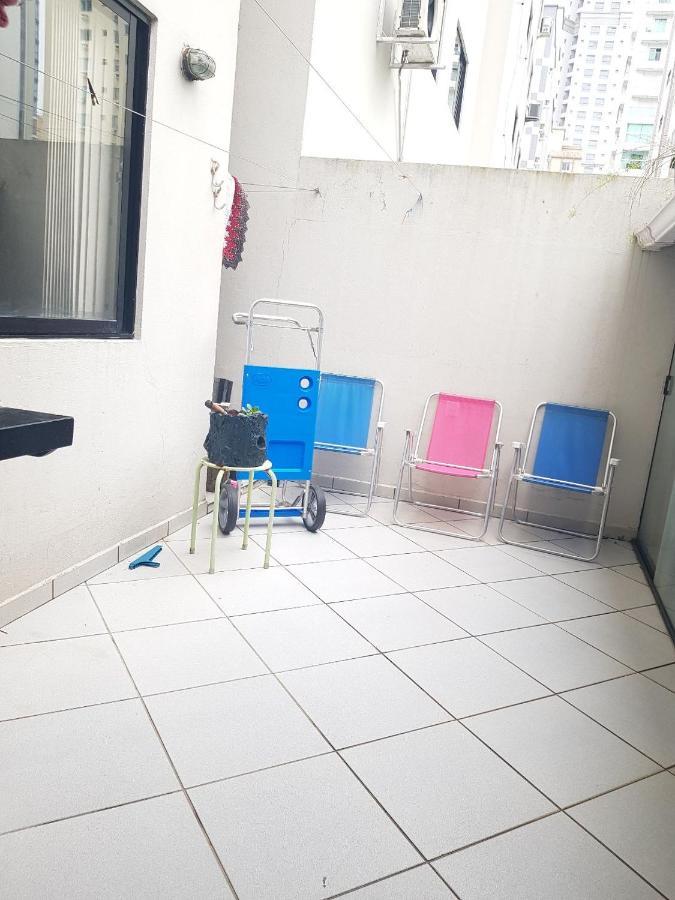Apto centro 200 mts atlântico shopping e praia Balneario Camboriu Exterior foto